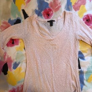 Forever 21 light pink 3/4 length top